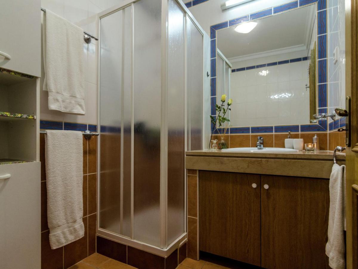 This Warm And Comfortable Apartment ラゴス 部屋 写真