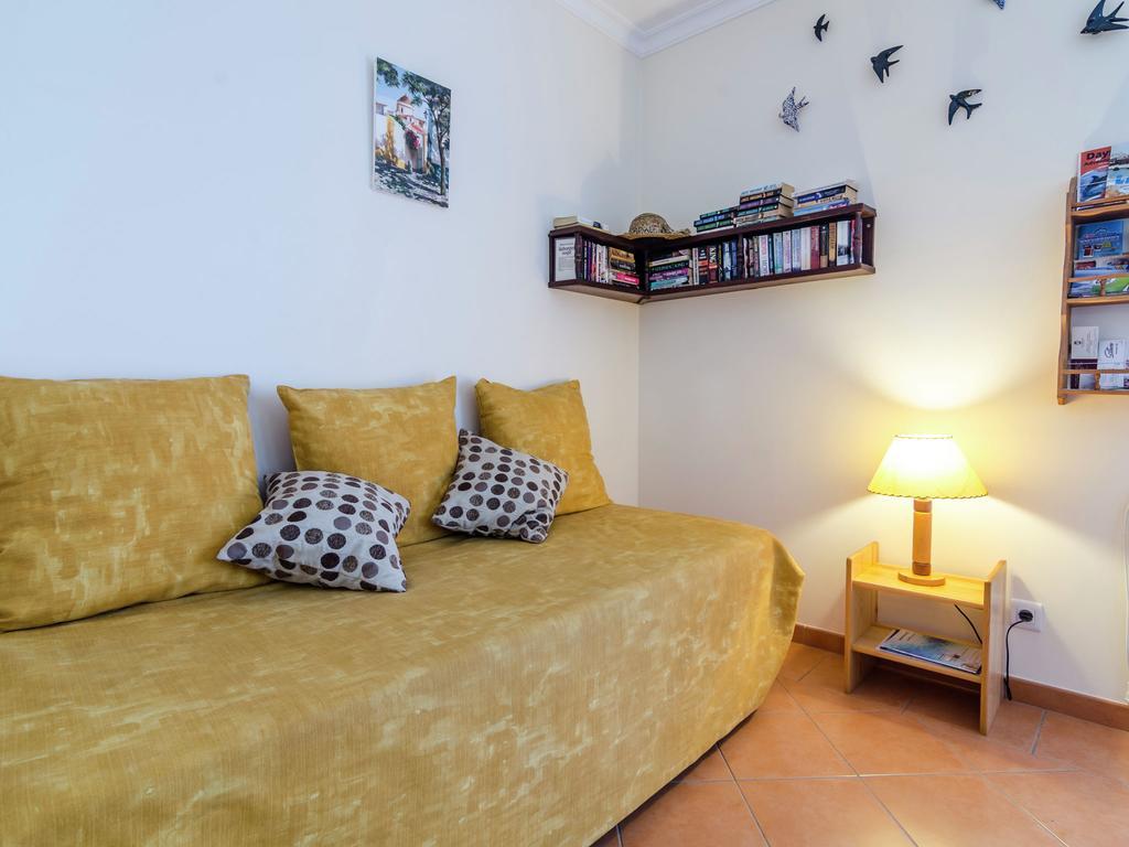 This Warm And Comfortable Apartment ラゴス 部屋 写真